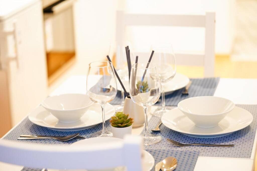 Cosy Two Bedroom Flat In Rottenbiller Str,Sky 부다페스트 외부 사진
